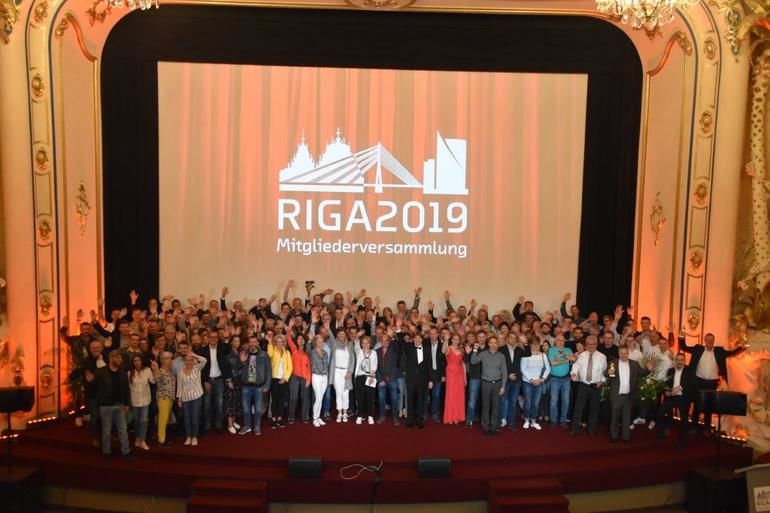 Profi-Club-Mitglieder treffen sich in Riga